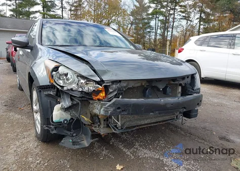 2010 Honda Accord 3.5 Ex-L z USA, uszkodzony, nr VIN 1HGCP3F85AA004498